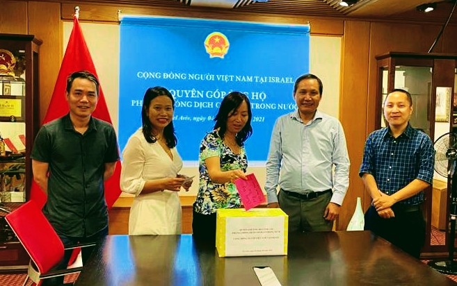 Vietnamese people and friends in Israel join hands to support COVID-19 fight in Vietnam